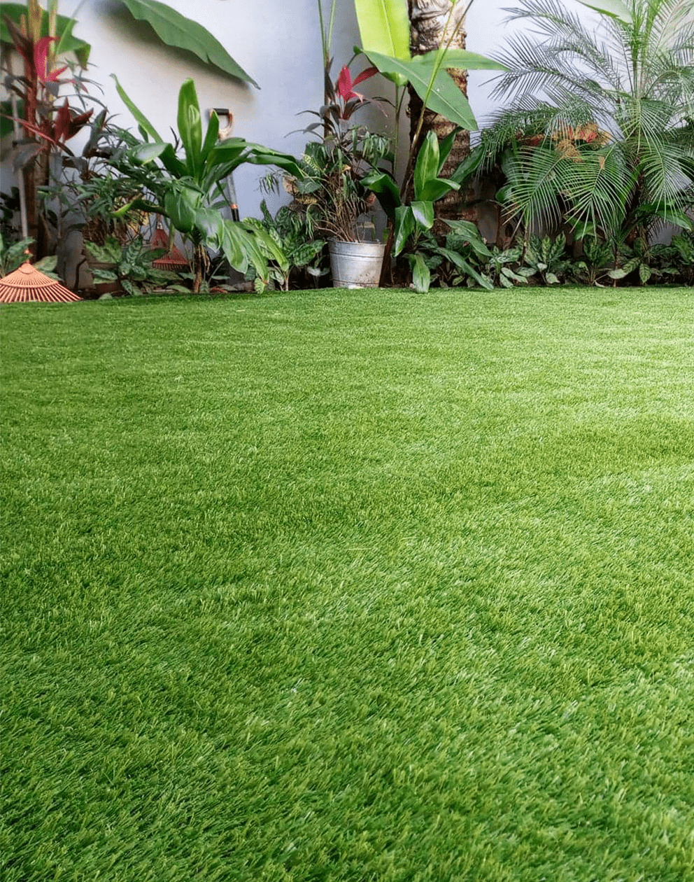 Pasto Sintético Residencial Instalado en un Jardín de Mérida, Yucatán